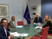 ميشيل بارنييه يعود إلى العمل من مكتبه بعد تعافيه من كورونا