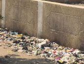 سيبها علينا .. شكوى من انتشار القمامة بشارع محطة نوى بشبين القناطر 