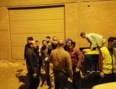 تشميع 6 محال تجارية وملعب خماسى فى بلبيس لمخالفتهم مواعيد الحظر