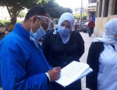 وزيرة البيئة: الزام العاملين بالنفايات بإرتداء كمامات لمواجهة كورونا