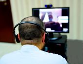 شرطة الشارقة الإمارات تتيح لأسر السجناء التواصل المرئى مع ذويهم