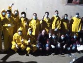 شباب بنى عبيد يقومون بحملة تطهير للشوارع للوقاية من كورونا 