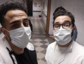 "جيشنا الأبيض".. حسين ومحمود يشاركان من قلب مستشفى العزل بكفر الزيات