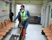 شباب شبرا الخيمه بالقليوبية يطهرون الشوارع والمنازل للوقاية من كورونا