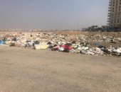 تراكم القمامة فى أرض فضاء.. شكوى سكان عمارات التوفيقية بمدينة نصر