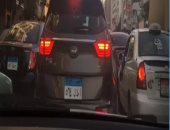 كثافات مرورية بسبب حادث انقلاب سيارة محملة بالطوب بالدائرى