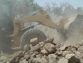 صور.. إزالة 21 مخالفة على أراضى زراعية وأملاك دولة بمدينة إسنا