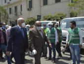 صور.. محافظ الجيزة: تطهير وتعقيم 5000 منشأة وشارع بالأحياء والمراكز والمدن