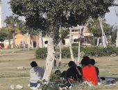 للحد من كورنا.. قارئ يشكو من تجمعات المواطنين فى الحدائق بمدينة العبور