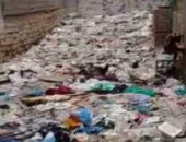 سيبها علينا.. شكوى من انتشار القمامة بشارع داود خطاب بالاسكندرية