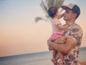 عمر السعيد يلجأ لمسرحية"عفروتو" للتخلص من ملل الحجر المنزلي