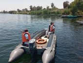 صور.. حملات للمسطحات المائية بالأقصر بقلب نهر النيل أمام القرى لمنع السباحة