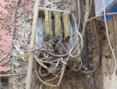 قارئ يشكو تهالك بوكس تليفونات بأحد عقارات شارع أحمد عصمت بعين شمس