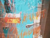 رمضان بهجة.. شباب قرية الحبالصة بأسيوط يشاركون فى تزين الشوارع