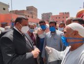 صور .. محافظ البحيرة يفتتح موسم توريد القمح ويتفقد صومعة التخزين بدمنهور 