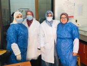 الجيش الابيض.. "مجندات" معمل مستشفى الحميات على خط مواجهة كورنا ببورسعيد