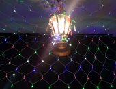 فانوسك فى رمضان.. "وائل" يستقبل الشهر الكريم بفانوس كبير داخل منزله