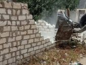 صور ..تنفيذ 4 قرارات إزالة للتعديات و مخالفات البناء بحى المنتزة شرق الإسكندرية