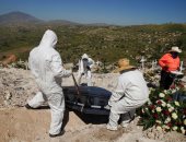 العالم هذا الصباح.. حريق هائل يلتهم سوقا شعبيا فى هندوراس.. وإلغاء عروض احتفالات ذكرى الحرب فى أستراليا ونيوزيلندا بسبب كورونا.. وإجراءات احترازية فى المكسيك لدفن ضحايا الفيروس