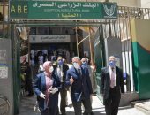 محافظ المنيا يتفقد منافذ صرف المرحلة الثانية من منحة العمالة الغير منتظمة