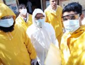 جيشنا الأبيض.. "محمد" مراقب صحى من أسيوط على خط مواجهة كورونا