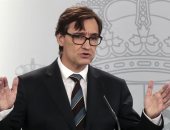 وزير الصحة الإسباني يحذر من عودة النشاط الكروي قريبا