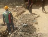 صور.. توصيل الغاز الطبيعى إلى المنازل بقرى العامرية غرب الإسكندرية