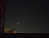صور.. هلال رمضان يقترن بكوكب الزهرة رمز الجمال فى مشهد بديع