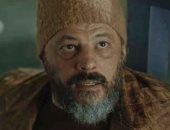 عمرو عبد الجليل يكتسح تريند تويتر بسبب شخصية "الريس عزيز" فى مسلسل النهاية