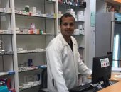 "جيشنا الأبيض".. "أحمد" صيدلى من الإدارة الصحية بأبو حماد فى مواجهة كورونا