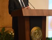 محافظ بورسعيد: المشروعات البحثية وسيلة علمية تفتح المجال للطلاب (صور)