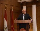 محافظ بورسعيد يكلف رؤساء الأحياء بسرعة انهاء المشروعات وإزالة التعديات (صور)