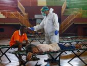 إندونيسيا تخصص قاعات رياضية لإيواء المشردين وفحصهم من كورونا