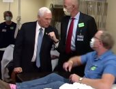 CNN:نائب ترامب يزور مستشفى لعلاج مصابى كورونا دون ارتداء كمامة.. فيديو