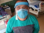 الجيش الأبيض.. عبد الرحمن ممرض على خط مواجهة كورونا بمستشفى المنيا الجامعي