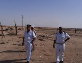 فض الأسواق الأسبوعية بأسوان منعاً للتجمعات لمواجهة فيروس كورونا .. صور