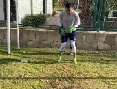 شاهد.. تدريبات شاقة للحضرى للحفاظ على لياقته فى توقف النشاط