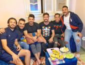 نجوم الكرة "أون لاين".. قرآن وأجواء رمضانية في منزل أحمد حجازي.. أمير عبد الحميد يتابع الاختيار.. عمرو زكي يراهن على عودة صالح جمعة.. أحمد عادل وجوزية بالأحضان .. وسحور ياسر إبراهيم تحت شعار "يلا نكمل لمتنا"