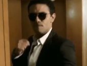 آسر ياسين يرقص على "مليونير" تتر مسلسل "بـ100 وش".. فيديو