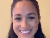 ميجان ماركل مدربة.. تفاجئ شابة بريطانية وتجرى تدريب لها لاجتياز "مقابلة عمل"