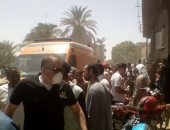 أهالى المنيا يشيعون جثامين شهداء سيناء فى مقابر عائلاتهم.. صور وفيديو 