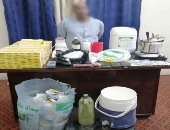 ضبط تاجر مخدرات يدير مصنع لإنتاج مخدر الآيس بقيمة 17 مليون بسوهاج