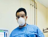 الجيش الأبيض.."أحمد" ممرض بطوارئ مستشفى جامعة قناه السويس على خط مواجهة كورونا
