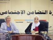 التضامن  تبحث مع البيئة تحسين أوضاع العاملين فى قطاع جمع وتدوير القمامة