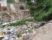 سيبها علينا .. شكوى من انتشار القمامة بمنطقة العجيزى بطنطا