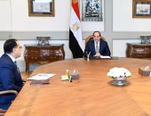 السيسى يستعرض الموقف التنفيذى لعدد من المشروعات القومية الكبرى فى ضوء تداعيات "كورونا".. الرئيس يوجه باستمرار العمل والمتابعة لمختلف الأعمال الإنشائية والمشروعات مع الالتزام بتطبيق أعلى درجات الوقاية 
