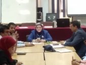 محافظ كفر الشيخ يتفقد المدارس لمتابعة المشروعات البحثية وغرفة العمليات