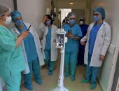 تونس تستخدم "روبوت" لفحص الحرارة لمرضى كورونا