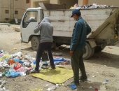 إصلاح انسداد بشبكة صرف صحى المساعيد بالعريش .. صور