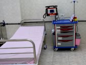 محافظ البحيرة يتلقى تبرعات أجهزة تنفس صناعى وحضانات وماكينات غسيل كلوى